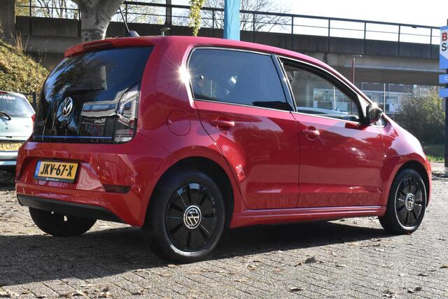 Volkswagen UP! e-Up! e-up! Style Sport | All-seasons | Stoelverwarming | Camera | 12 mnd BOVAG garantie | Whatsapp 06-53188999