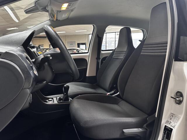Volkswagen UP! 1.0 BMT move up!/ Facelift!/ 5-Drs/ Maps + More/ Cruise!/ PDC/ DAB+/ Airco/ Elek. pakket/ Isofix/ Diml. Auto/ Regensensor/ Elek. pakket/ LED Dagrijverl.