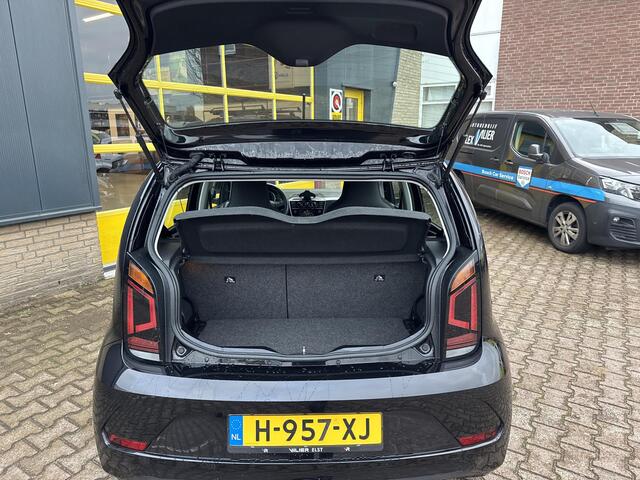 Volkswagen UP! 1.0 12 maanden Bovag garantie