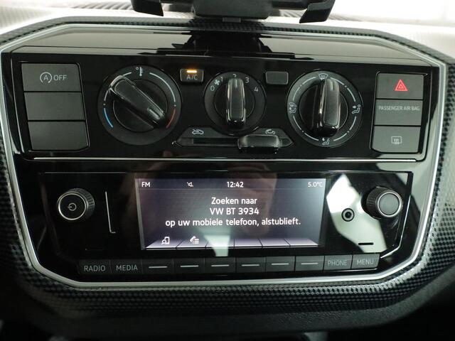Volkswagen UP! 1.0 BMT move up! 60 pk | Navigatie via App | Airco | Elektr. spiegels | DAB radio |