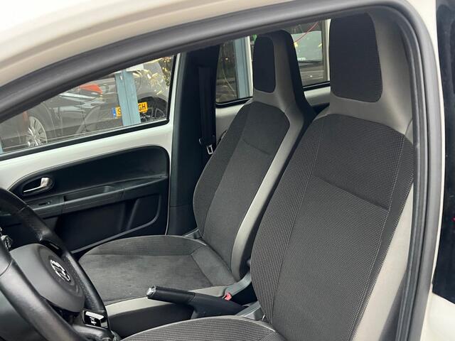 Volkswagen UP! 1.0 BMT HIGH UP!
