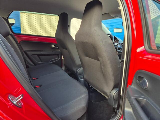 Volkswagen UP! 1.0 BMT high up!