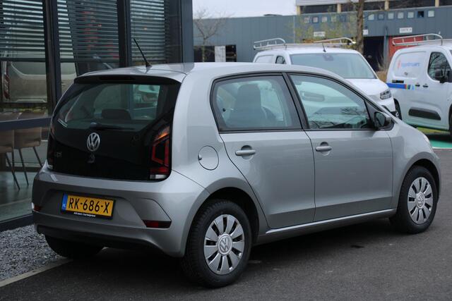 Volkswagen UP! 1.0 BMT move up!