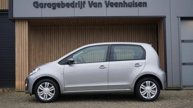 Volkswagen UP! 1.0 75pk Automaat 5Drs High up! Clima Stoelverwarming A-Camera Cruise Control 15inch LM *NL auto* 49577km!