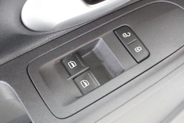 Volkswagen UP! 1.0 BMT move up! Airco | Dab Radio | el. Raambediening |
