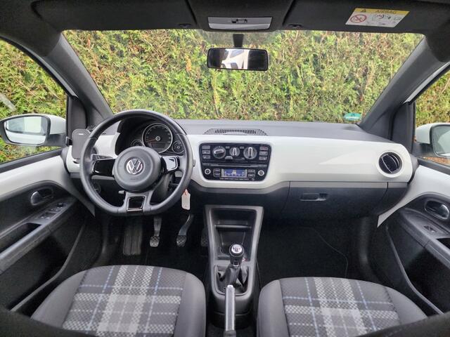 Volkswagen UP! 1.0 club, stoelverwarming, airco, 5 DRS.