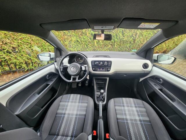 Volkswagen UP! 1.0 club, stoelverwarming, airco, 5 DRS.