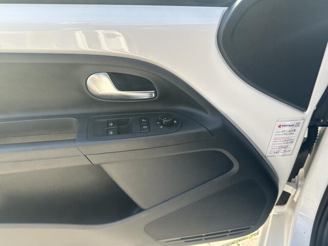 Volkswagen UP! 1.0 BMT move up!