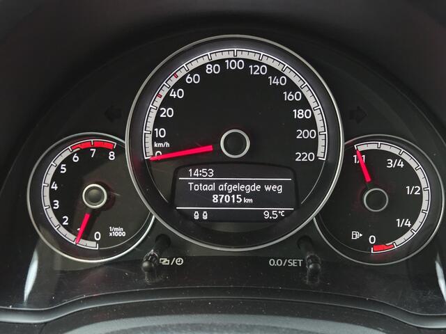 Volkswagen UP! 1.0 BMT move up! | Airco | DAB |* 27 t/m 31 dec eindejaarsshow!!