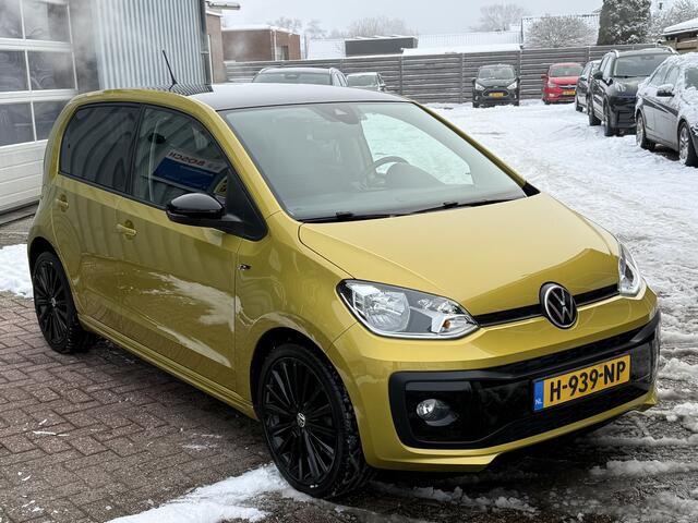 Volkswagen UP! 1.0 R-Line | UNIEK! | ORIG NL | CAMERA | DAB | BLUETOOTH | PDC