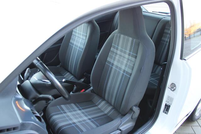 Volkswagen UP! 1.0 move up! BlueMotion Facelift