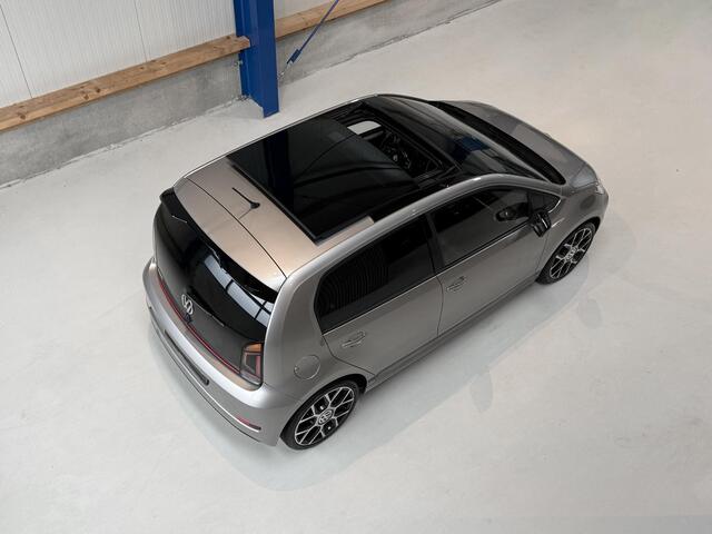 Volkswagen UP! GTI 1.0 TSI GTI 116 PK - PANORAMADAK - CLIMATRONIC - STOELVERWARMING - PARKEERCAMERA