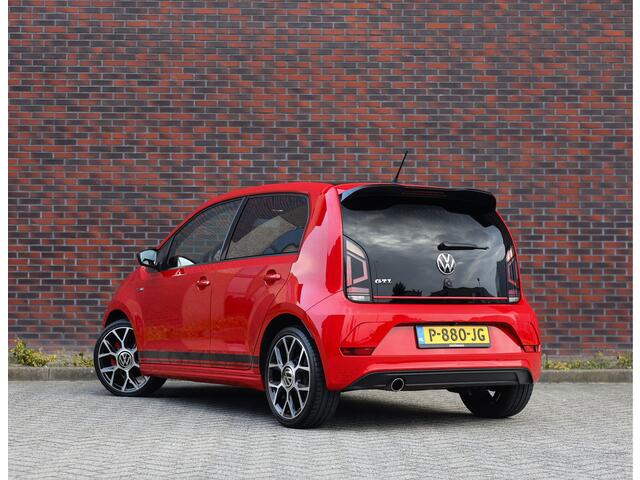 Volkswagen UP! 1.0 TSI GTI | Beats - Camera - Stoelverwarming