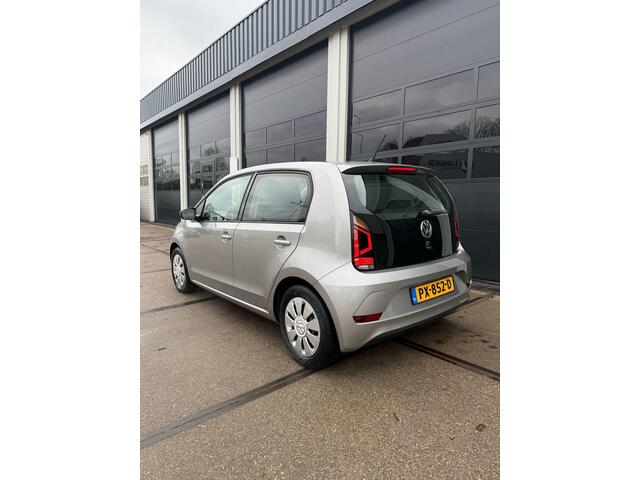 Volkswagen UP! 1.0 BMT move up!