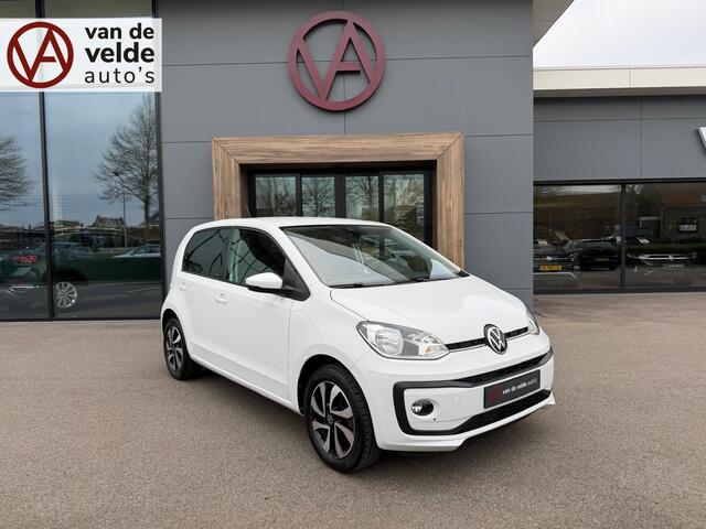 Volkswagen UP! 1.0 Active 5-deurs | Lichtmetalen velgen | Mistlampen | Extra getint glas | Leder stuurwiel | Stoelverwarming | Bluetooth | Rijklaar incl. garantie
