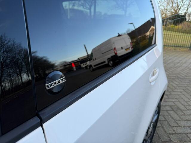 Volkswagen UP! 1.0 BMT Sound Winterpakket / Bluetooth / Alu