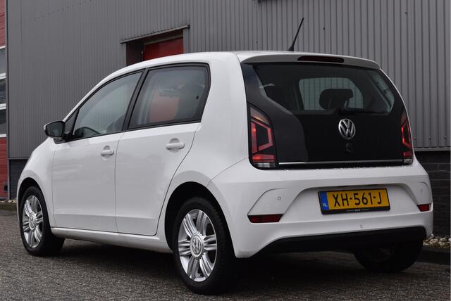 Volkswagen UP! 1.0 BMT high up! Cruise, PDC, A/C, Multi. stuur, Bluetooth