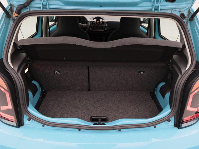 Volkswagen UP! 1.0 | 5-Deurs | Airconditioning | Bluetooth | Teal Blue | 40.228 Km!