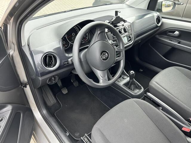 Volkswagen UP! 1.0 BMT move up!