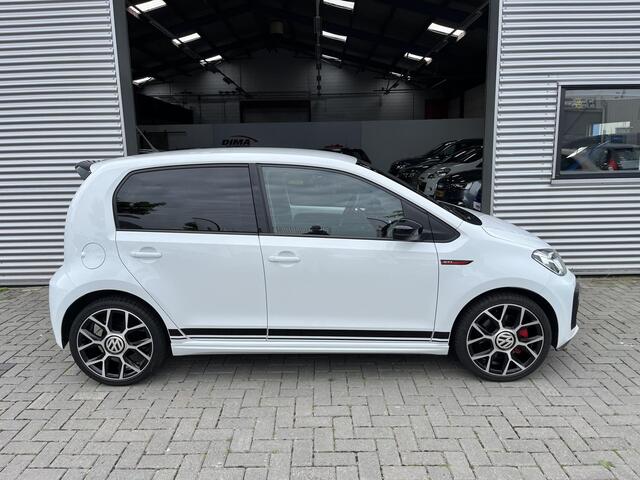Volkswagen UP! GTI 135PK / Miltek / Car-play / LED