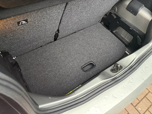 Volkswagen UP! 1.0 BMT Move Up! 5-drs. AIRCO/DAB/MEDIA