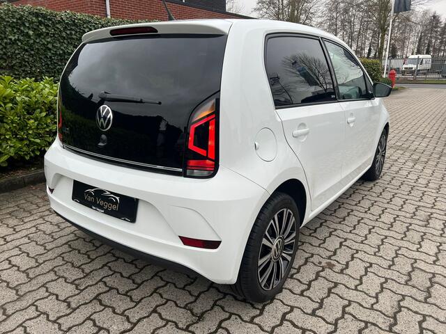 Volkswagen UP! 1.0 stoelverw, airco, sportvelgen,