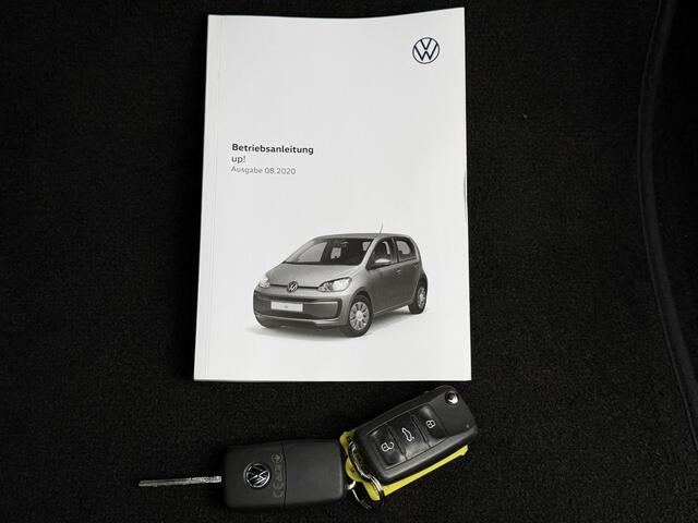 Volkswagen UP! 1.0 Handgeschakeld / Dealer Onderhouden / Stoelverwarming / Multimedia Bluetooth / Airco / Centrale deurvergrendeling / Elektr. Ramen / Rijstrooksensor /