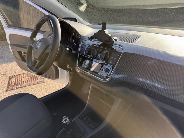 Volkswagen UP! 1.0 BMT move up!5 drs ! Navi,airco. Koppeling/riem nieuw !!