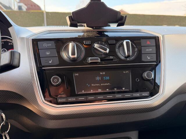 Volkswagen UP! 1.0 United / Airco / Cruisecontrol / Camera / Bluetooth