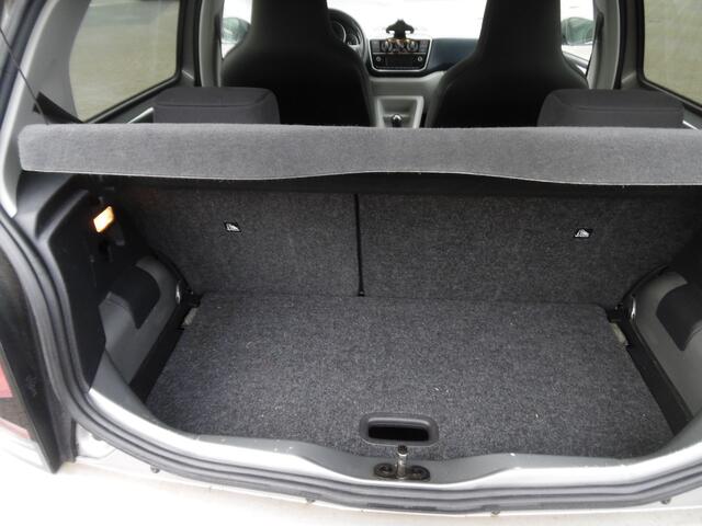 Volkswagen UP! 1.0 BMT move up!