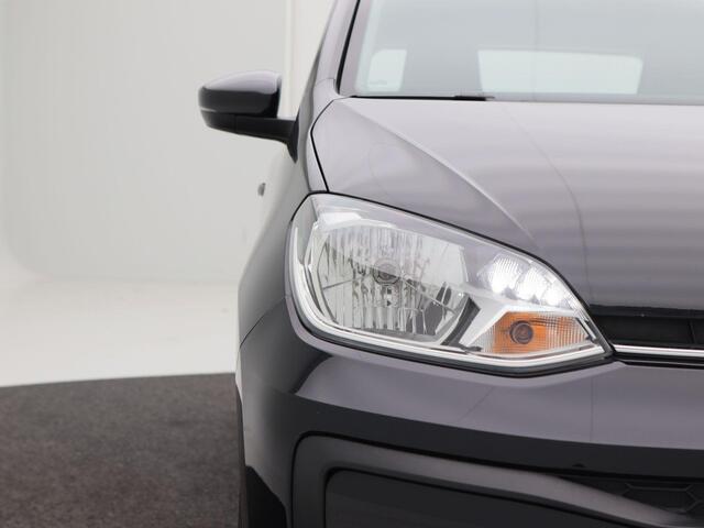 Volkswagen UP! 1.0 | Camera | Climatronic | Elektrische Ramen | Bluetooth | Cruise Controle | 62.847 Km !!