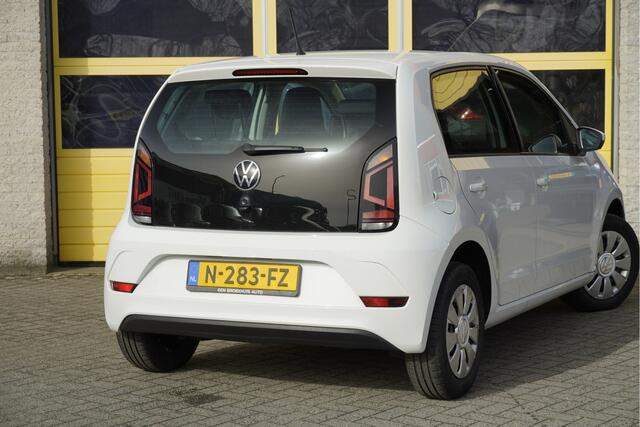 Volkswagen UP! 1.0 5drs Move Up BJ2021 | Led | Airco | Getint glas