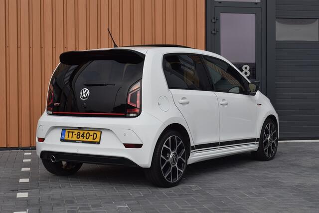 Volkswagen UP! GTI 1.0 TSI 116pk | Origineel NL | Pano | Camera | Beats