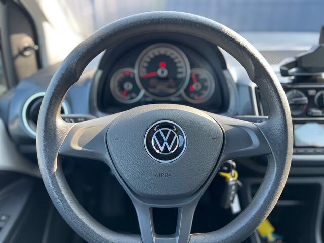 Volkswagen UP! 1.0 65pk Airco Bluetooth DAB Lane Assist