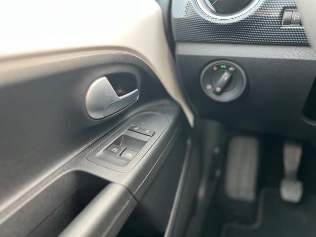 Volkswagen UP! 1.0 65pk Airco Bluetooth Lane Assist