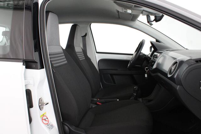 Volkswagen UP! 1.0 Stoelverwarming/All season banden