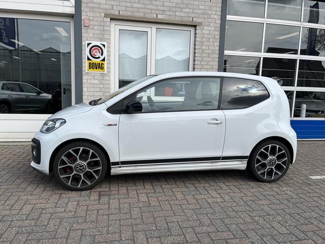 Volkswagen UP! 1.0 TSI GTI / CRUISE/ STOELVERWARMING/ PARKEERSENSOREN/ CAMERA/ BEATS AUDIO/ AIRCO/ BLUETOOTH/ DAB/ 17'' LMV