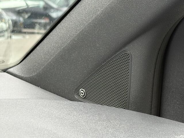 Volkswagen UP! 1.0 TSI GTI 116PK *!* ECC/ BEATS/ NAVIGATIE/ 17 INCH/ STOELVERWARMING *!*