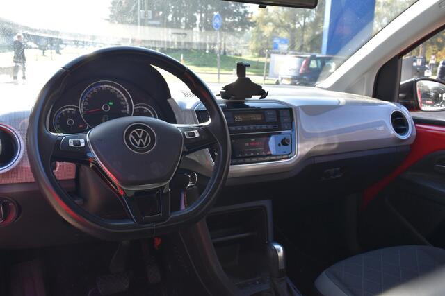 Volkswagen UP! e-up! Style Sport | All-seasons | Stoelverwarming | Camera | 12 mnd BOVAG garantie | Whatsapp 06-53188999