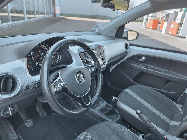 Volkswagen UP! 1.0 TSI BMT high up! ** PANO DAK ** Clima ** Cruise **