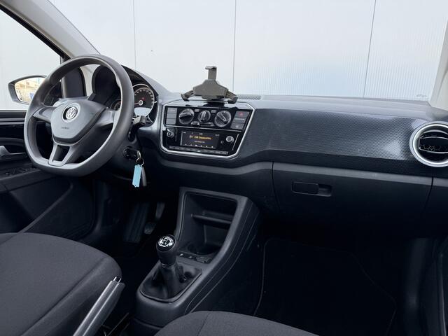 Volkswagen UP! 1.0 BMT move up! Airco/DAB/Bluetooth.