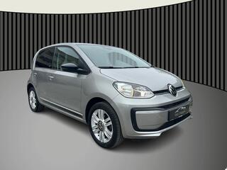 volkswagen-up!-1.0-beats-alcantara,