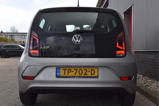 Volkswagen UP! 1.0 BMT move up! A/C, DAB, Bluetooth, Origineel NL