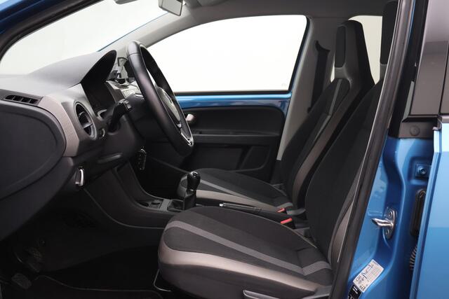 Volkswagen UP! 1.0 BMT high up! Climate, Stoelverwarming, Cruise, PDC, 16"