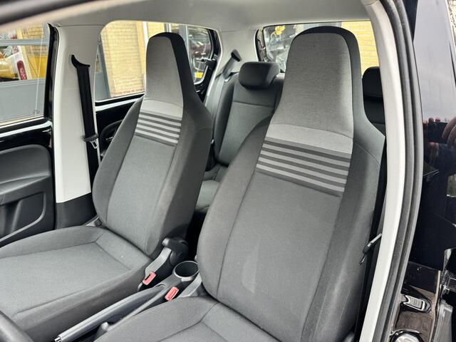 Volkswagen UP! 1.0 BMT move up! 5drs Airco