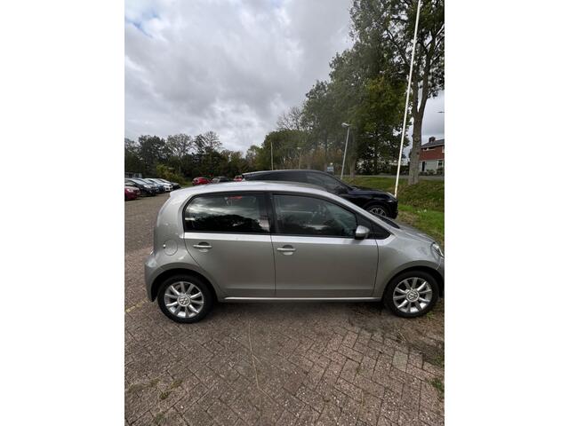 Volkswagen UP! 1.0 beats