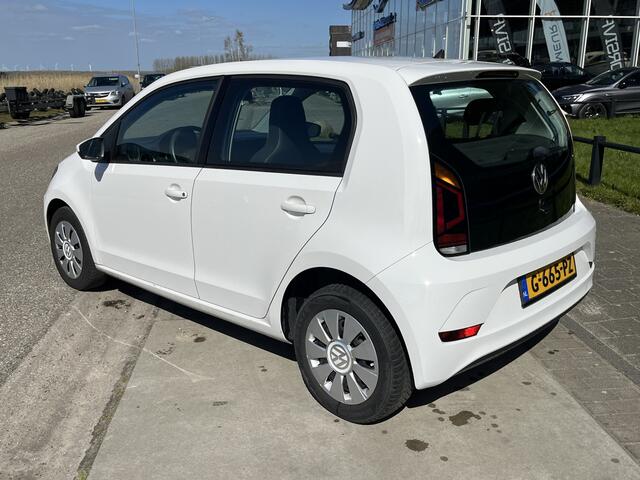 Volkswagen UP! 1.0 BMT move up! / Airco / DAB / Centr. deurvergrendeling / NAP / 2e Paasdag open 09.00-17.00 uur