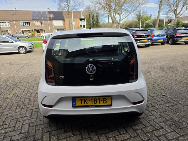 Volkswagen UP! 1.0 BMT move up! / Airco/ Navigatie via App/ Bluetooth/ Elektrische ramen