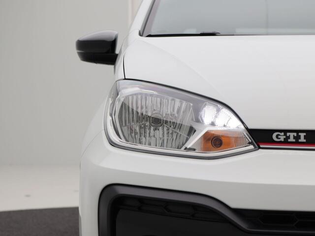 Volkswagen UP! 1.0 TSi GTi 115 Pk | Panoramadak | Sportstoelen | Stoelverwarming | LED-verlichting | Privacy Glass | Bluetooth | Lederen Sportstuur | 17 Inch |66.659 Km!