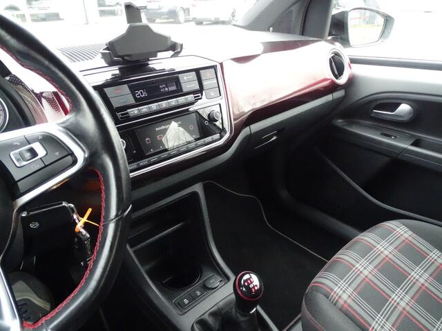 Volkswagen UP! 1.0 TSI GTI 5-Deurs | | Clima | Stoelverwarming